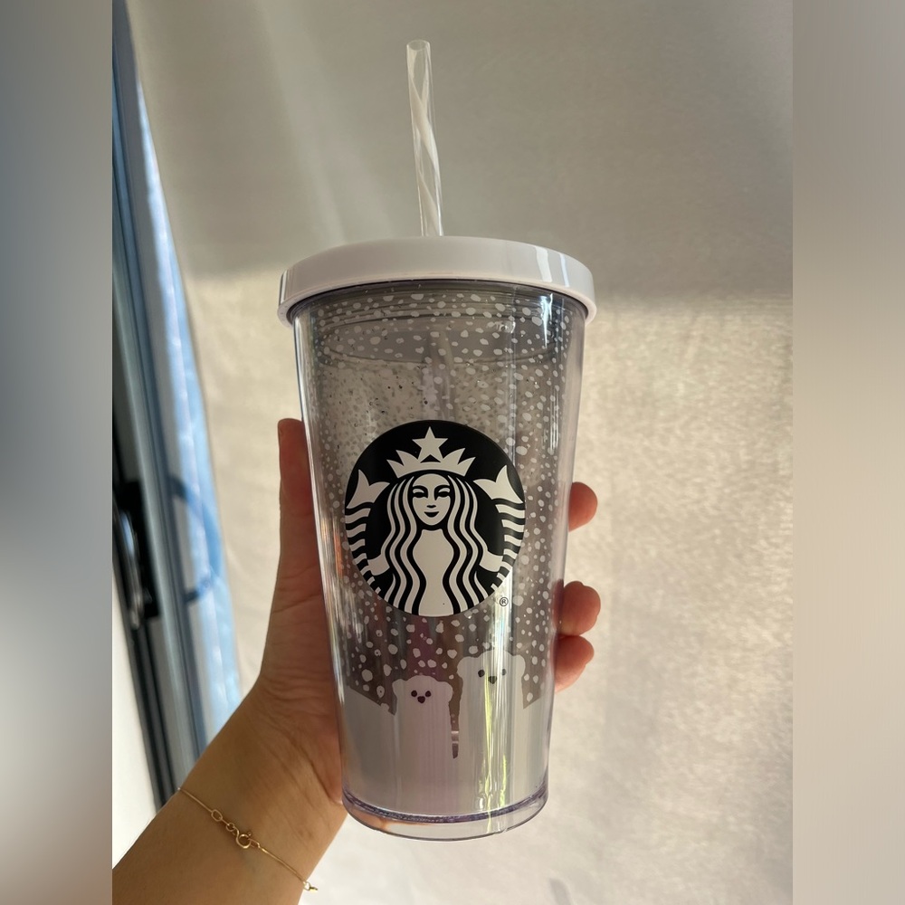 Starbucks Polar Bears Cold Cup with straw